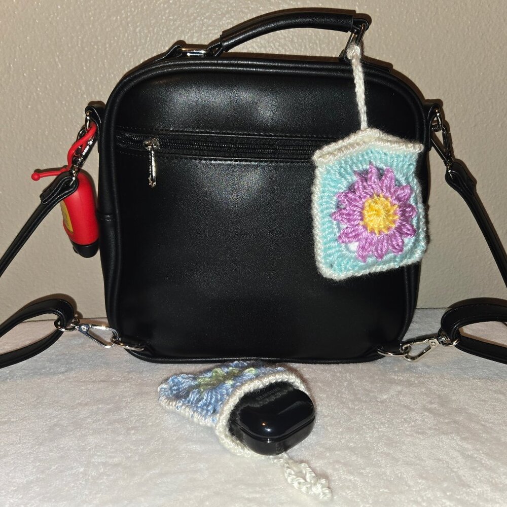 Crochet Earbud Holder